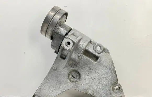 Audi A1 Timing belt tensioner 03F260885