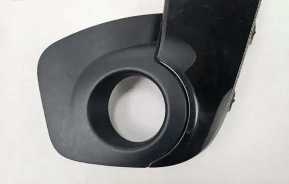 Renault Twingo II Front bumper lower grill