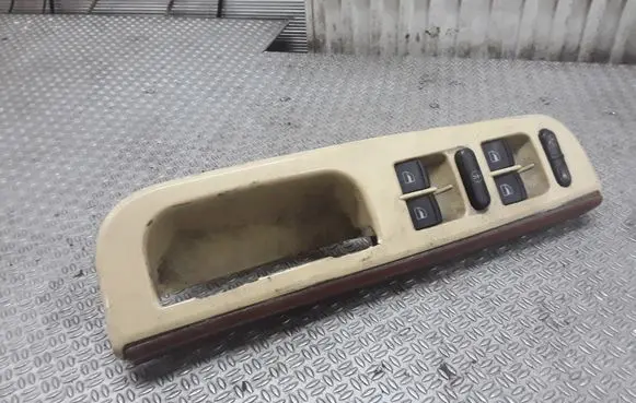 Volkswagen PASSAT B5.5 Electric window control switch 1J4959857B