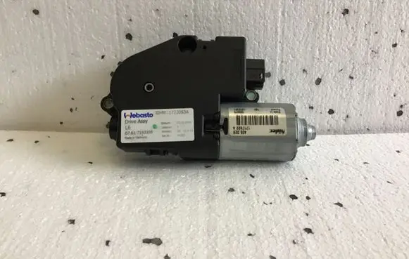 BMW 7 F01 F02 F03 F04 Sunroof control unit/module 67617193398 7193398 1722063A