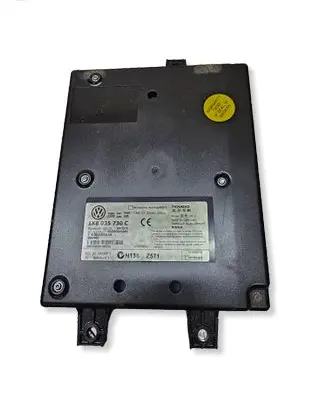 Volkswagen Golf VI Bluetooth control unit module 1K8035730C 00233D045AB9 0567403