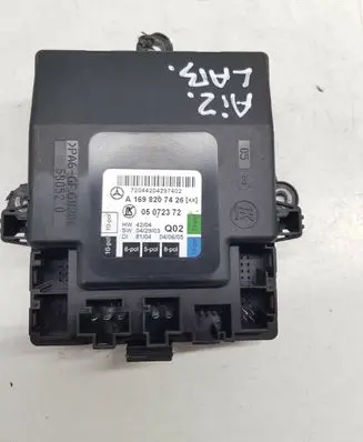 Mercedes-Benz B W245 Door control unit/module A1698207426 nr4366
