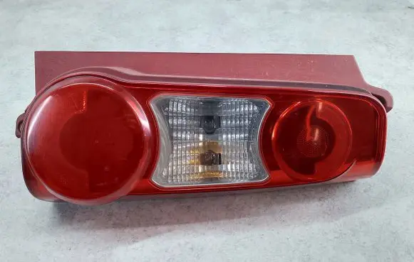 Citroen Berlingo Rear/tail lights 968060788045084AL