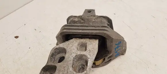 Mercedes-Benz A W176 Engine mount bracket A2462400617