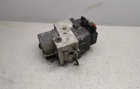 Audi A6 S6 C5 4B ABS Pump 0273004132 0265216411 8E0614111
