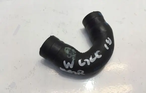 Mercedes-Benz GLC X253 C253 Engine coolant pipe/hose A6512031882