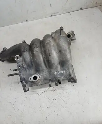 Suzuki Grand Vitara I Intake manifold