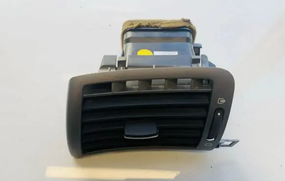 Peugeot 407 Dash center air vent grill 9644589577