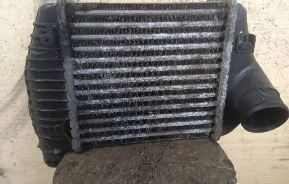 Audi A6 S6 C6 4F Intercooler radiator 4F0145805AA