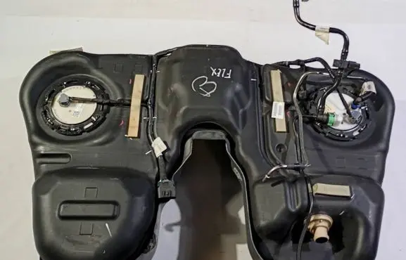 Ford Flex Fuel tank 05147075AD