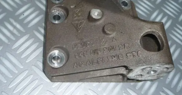 Porsche Cayenne (9PA) Engine mount bracket 9481152012R