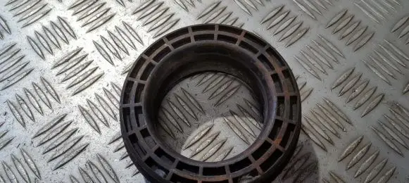 Peugeot 806 Coil spring mount 
