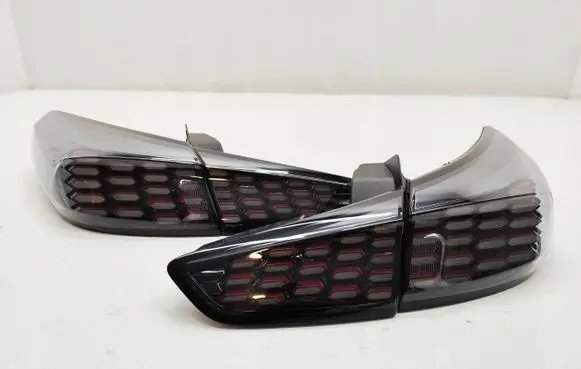 KIA Xceed Rear/tail lights set 92401J7800