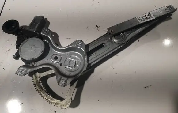 Toyota Yaris Sliding door window regulator with motor