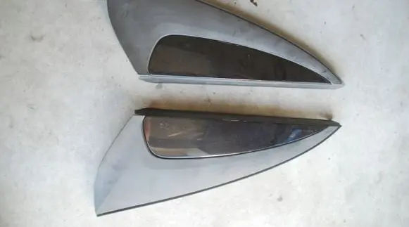 Citroen C4 II Picasso Front arch trim 