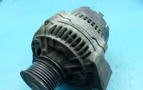 Mercedes-Benz E W210 Generator/alternator 0123320046 IMPRK1105045