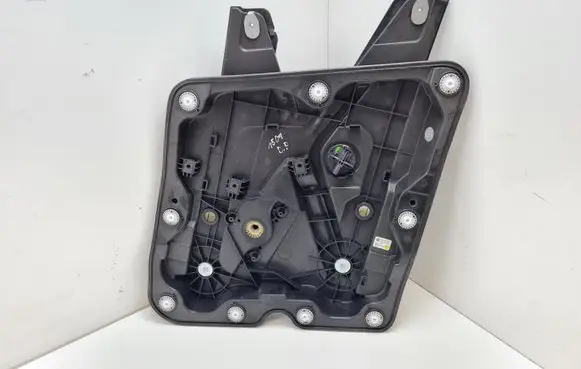 Skoda Enyaq iV Front window lifting mechanism without motor 5LA837656