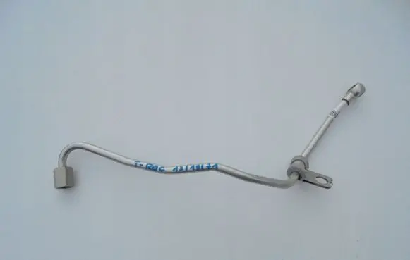 Volkswagen T-Roc Turbo turbocharger oiling pipe/hose 04L145771J