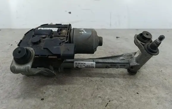 Seat Altea XL Front wiper linkage 