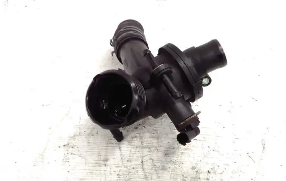 Mercedes-Benz Vito Viano W639 Thermostat/thermostat housing A6512001715