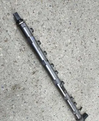 BMW 5 GT F07 Fuel main line pipe 7805423 09814L2 0445216036