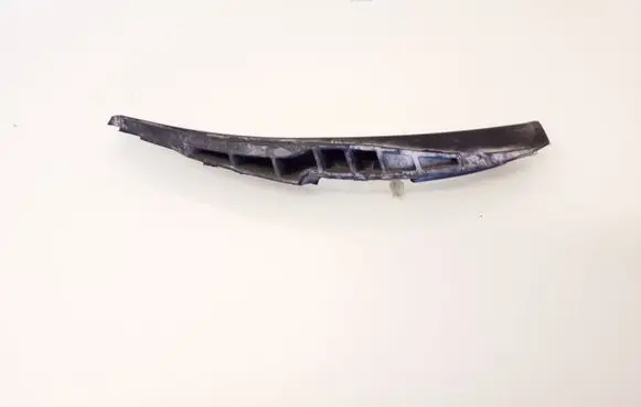 Nissan Note (E11) Windshield trim