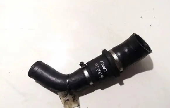 Ford Focus Engine coolant pipe/hose