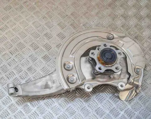 BMW 7 G11 G12 Front wheel hub 68611906861139