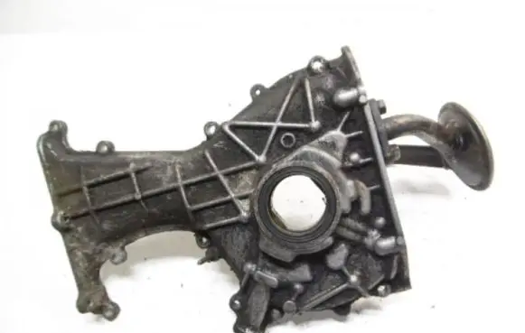 Nissan Sunny Oil pump 