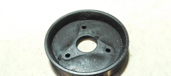 Volvo S40, V40 Power steering pump pulley 7700105711B