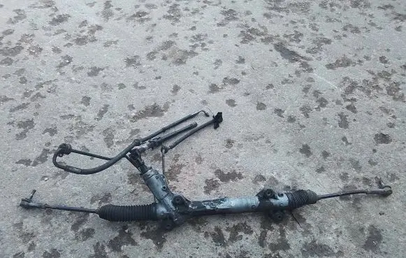 Mercedes-Benz Sprinter W906 Steering rack R90611011005