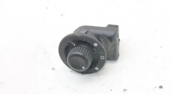 Opel Movano B Wing mirror switch 255704649R
