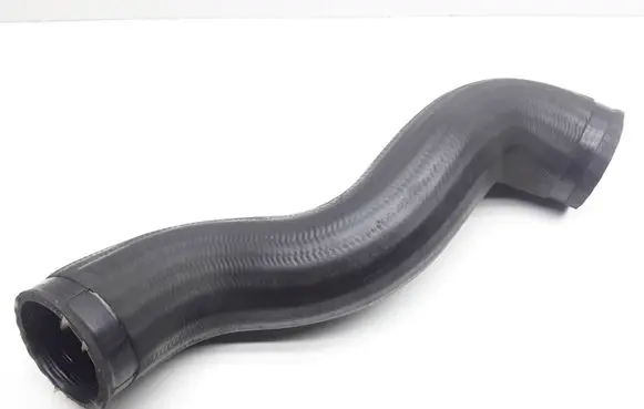 Volvo XC70 Intercooler hose/pipe 30766441