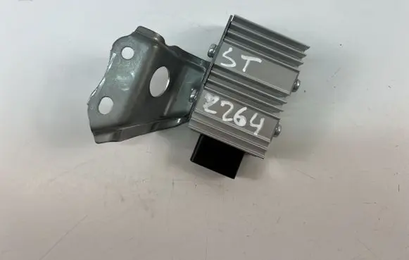 Lexus RC Other control units/modules 8957053030