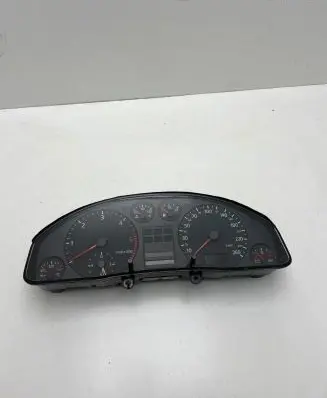 Audi A6 S6 C5 4B Speedometer (instrument cluster) 4B0919860E 110008888001