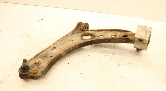 Volkswagen Jetta V Front lower control arm/wishbone 1K0407189E