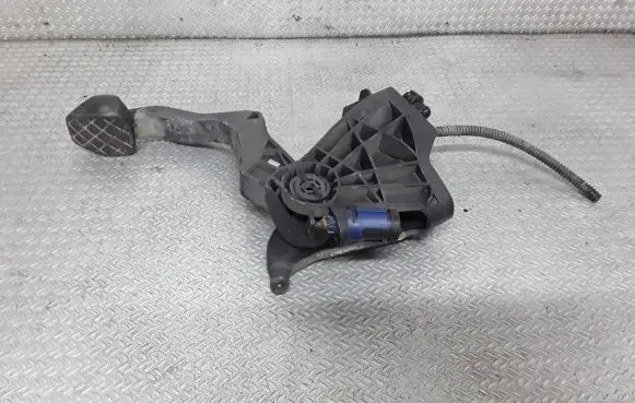 Clutch pedal