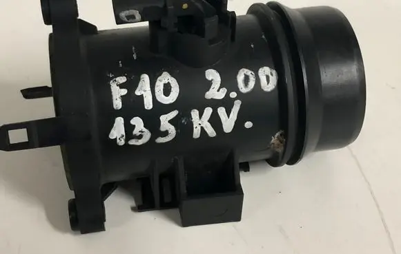 BMW 5 F10 F11 Mass air flow meter 1161850635903 8506359
