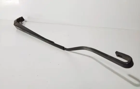 Opel Insignia A Front wiper blade arm 13227400