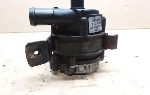 Audi Q3 8U Electric auxiliary coolant/water pump 5Q0121591BT