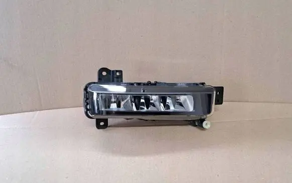 BMW 3 G20 G21 Front fog light 8089526