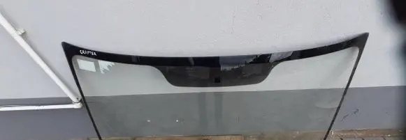 Volkswagen Crafter Front windscreen/windshield window 