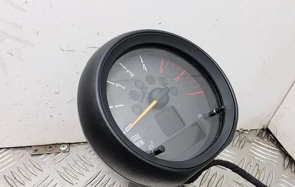 Mini Cooper Countryman R60 Tachometer 9325812