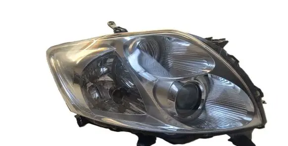 Toyota Auris 150 Headlight/headlamp 8111002470