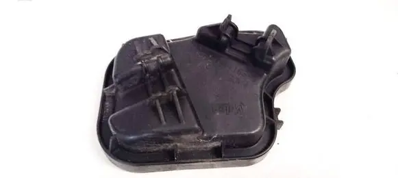 Volkswagen Cross Polo Headlight/headlamp dust cover 