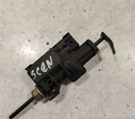 Renault Scenic II - Grand scenic II Fuel tank cap lock 