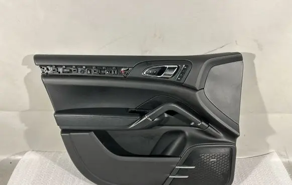 Porsche Cayenne (92A) Front door card panel trim 7P5867011C 95855520101DK4 95855520101