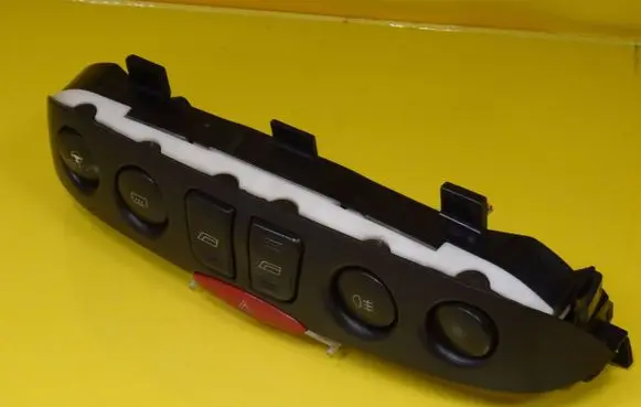 Fiat Punto (188) Hazard light switch A223