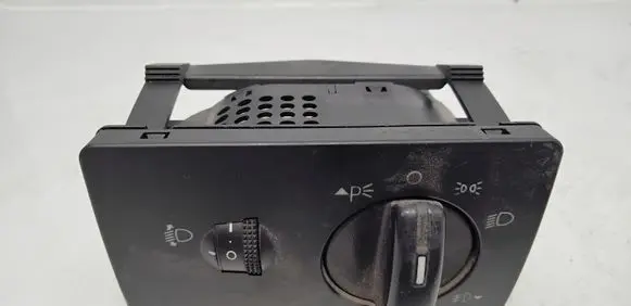 Ford Focus Light switch 4M5T13A024 4M5T13A024MA 04059765