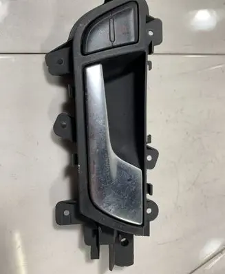 Audi A4 S4 B8 8K Front door interior handle 8K0837020